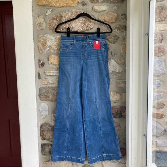 NWT SPANX Seamed Front Wide Leg Jean in Vintage Indigo $168 Womens Small - Picture 2 of 14